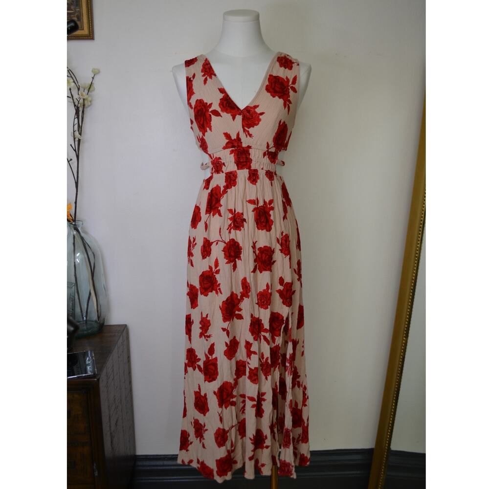 Garden Cottage Floral Red Rose Cut Out Midi Dress Size Small